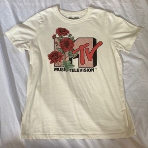 MTV T-shirt